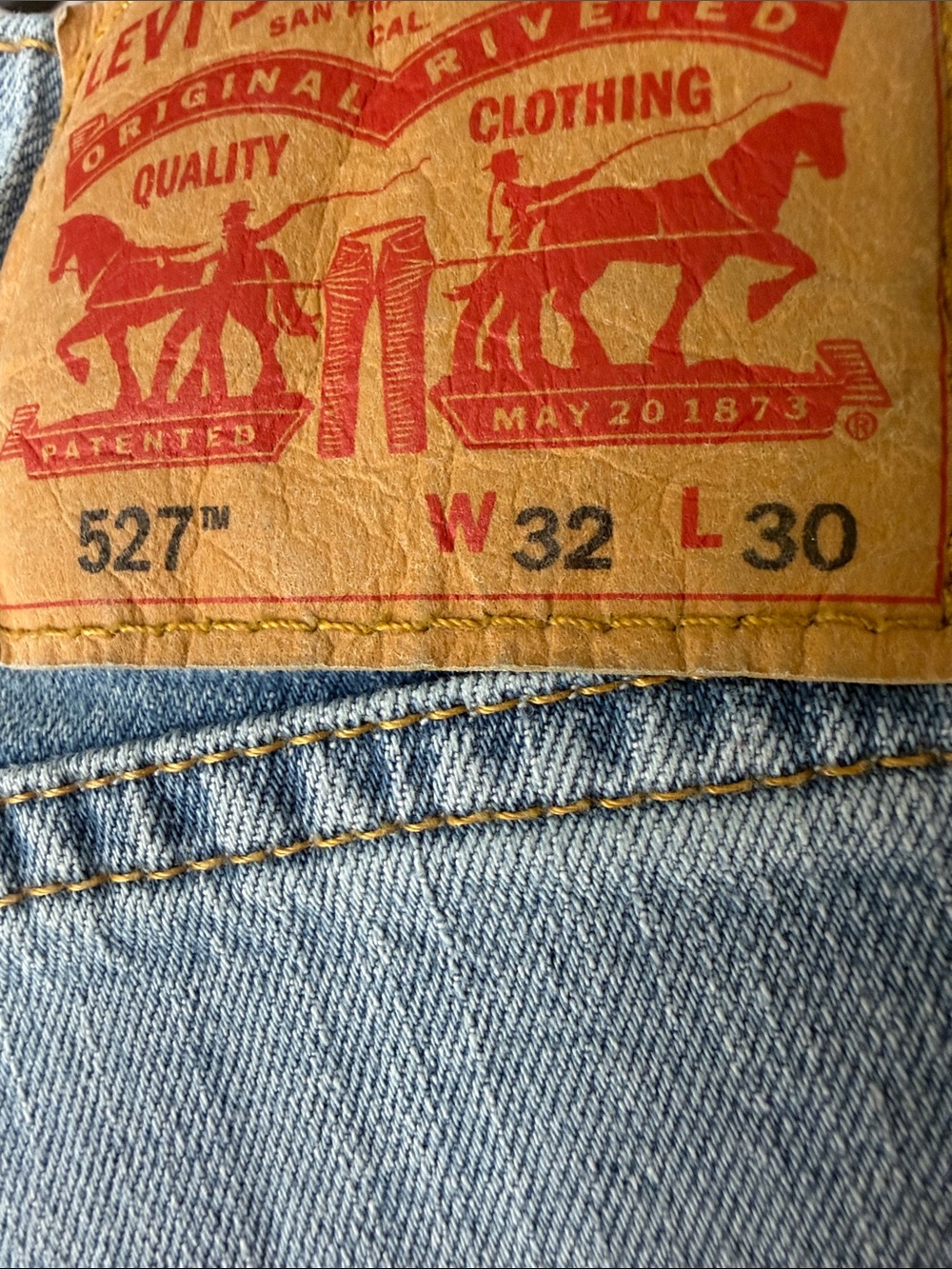 Levi's Men's Light Blue Straight Jeans - Picture 4 of 4